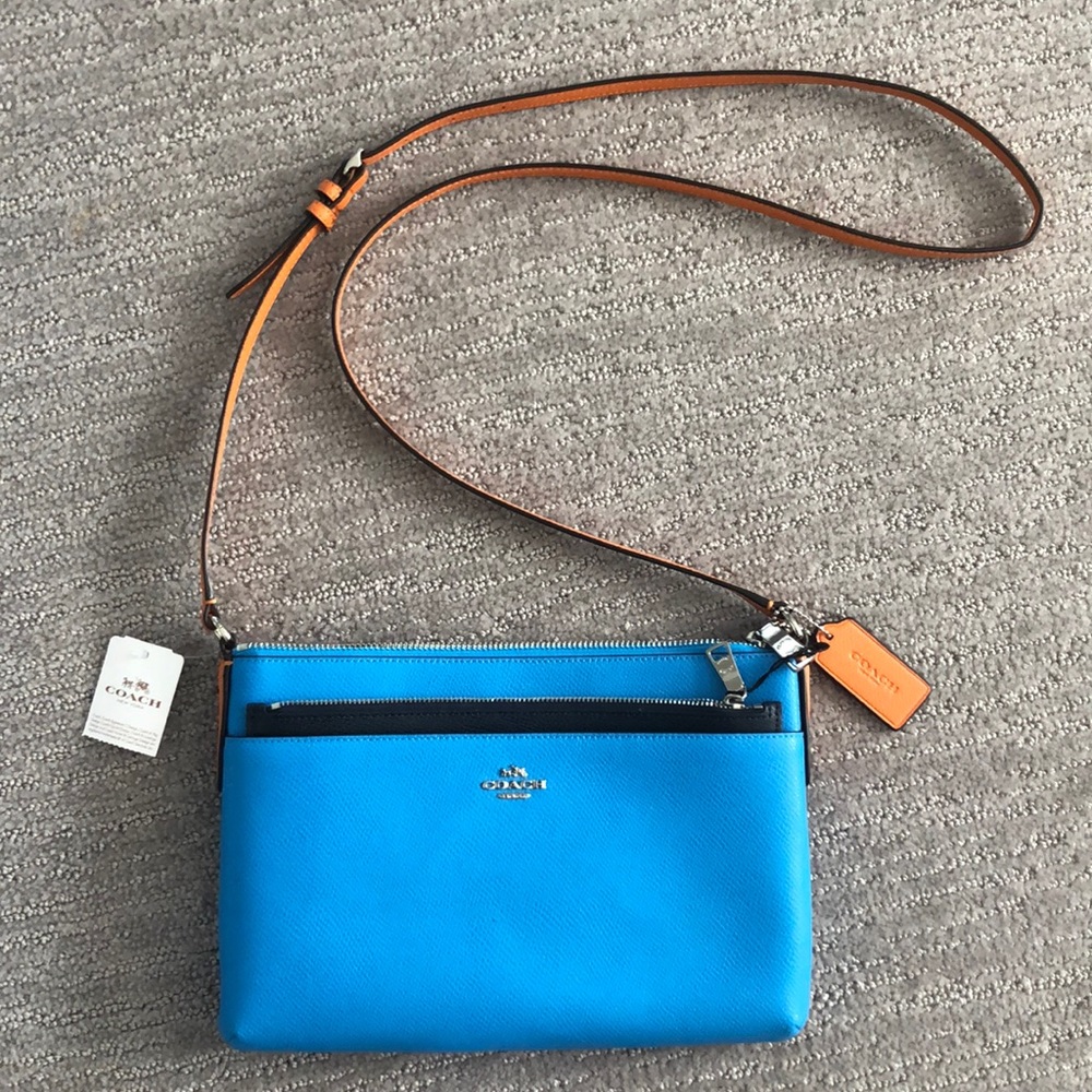 NWT Coach CLRBLK EW Crossbody w pop up pouch